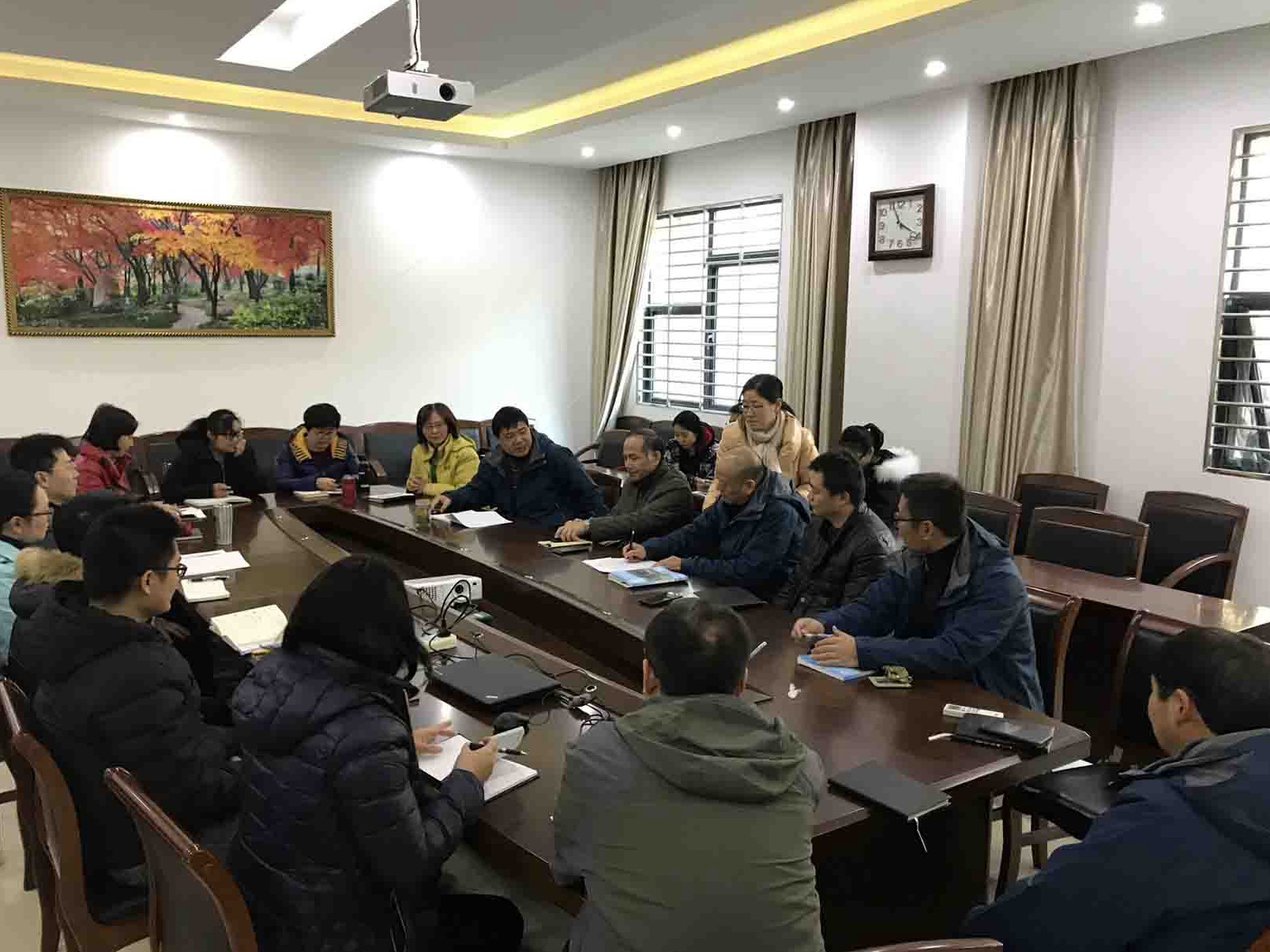 薛建辉所长调研植物生态研究中心科研工作