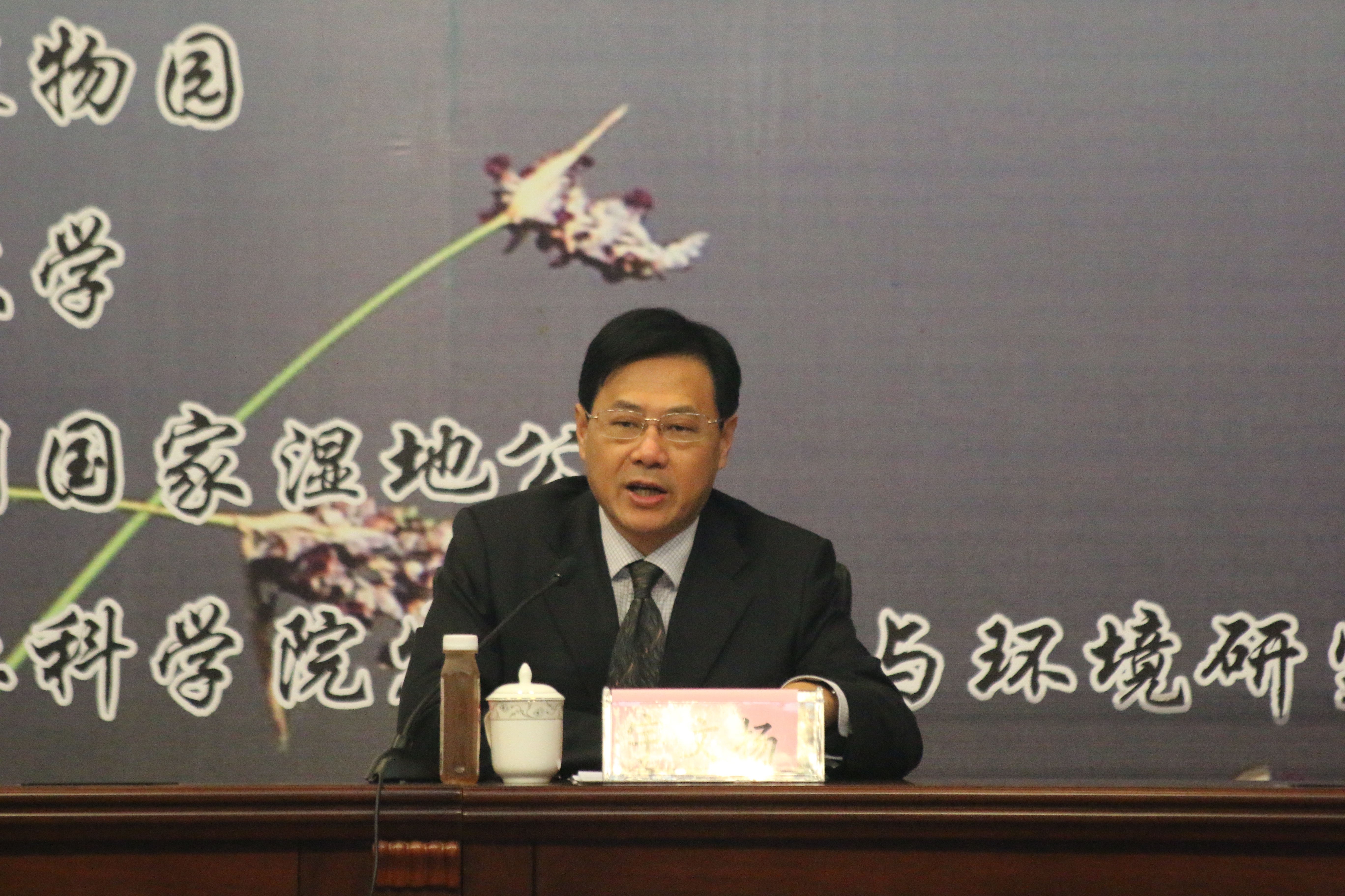 宇文扬书记致辞.jpg 宇文扬书记致辞.jpg