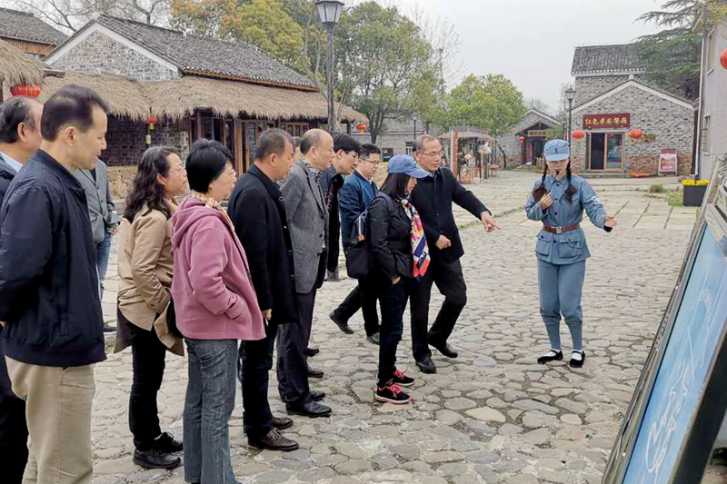 红色李巷主题教育活动_副本.jpg 红色李巷主题教育活动_副本.jpg