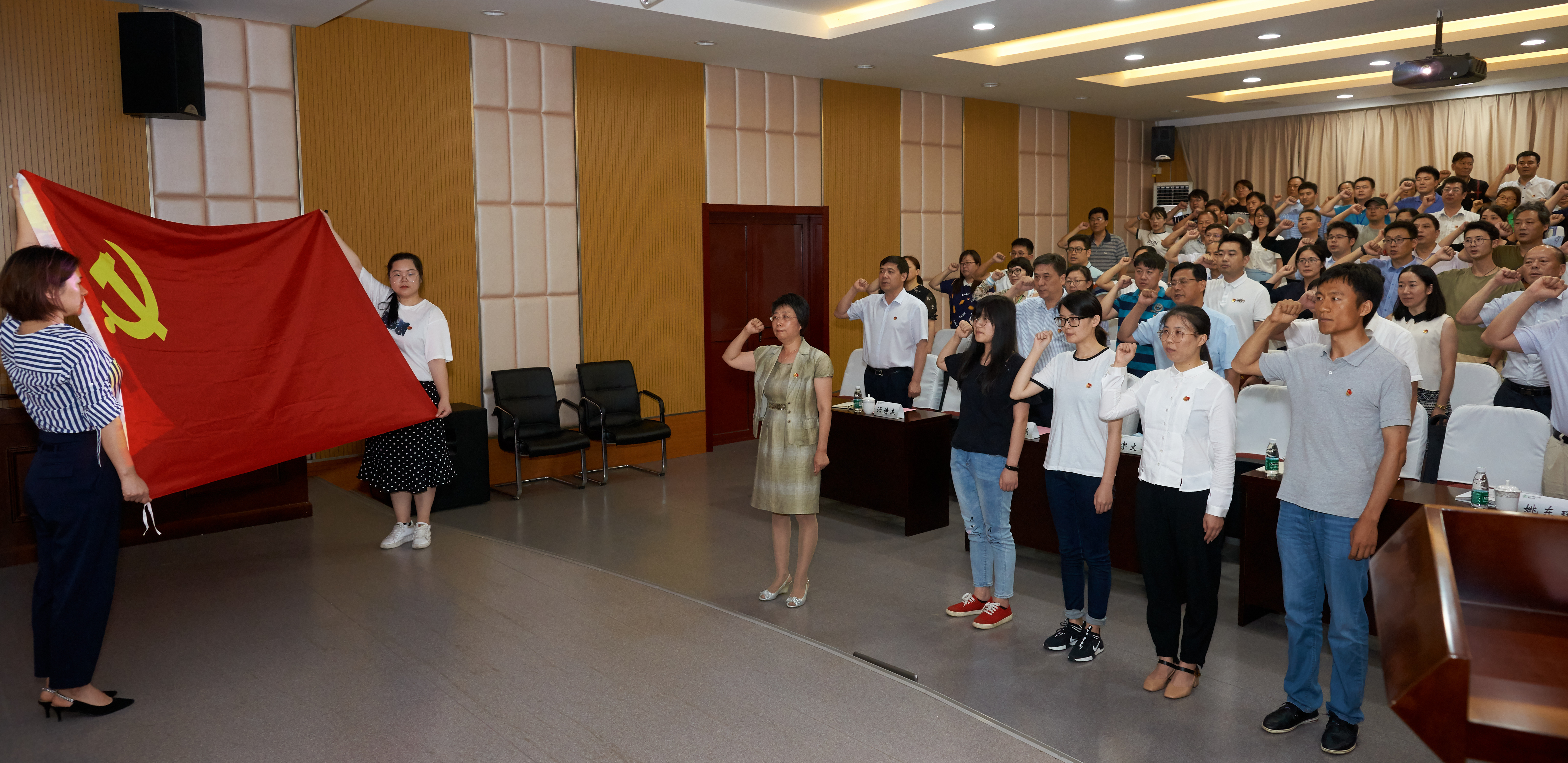 DSC08797_1.jpg DSC08797_1.jpg