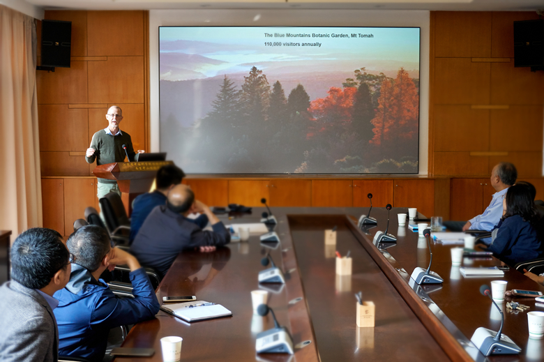 Brett Summerell报告_副本2.jpg Brett Summerell报告_副本2.jpg