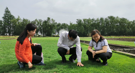 省林业局种苗站徐惠强站长一行实地考察国家林草局草品种区域站（湖熟）运行情况