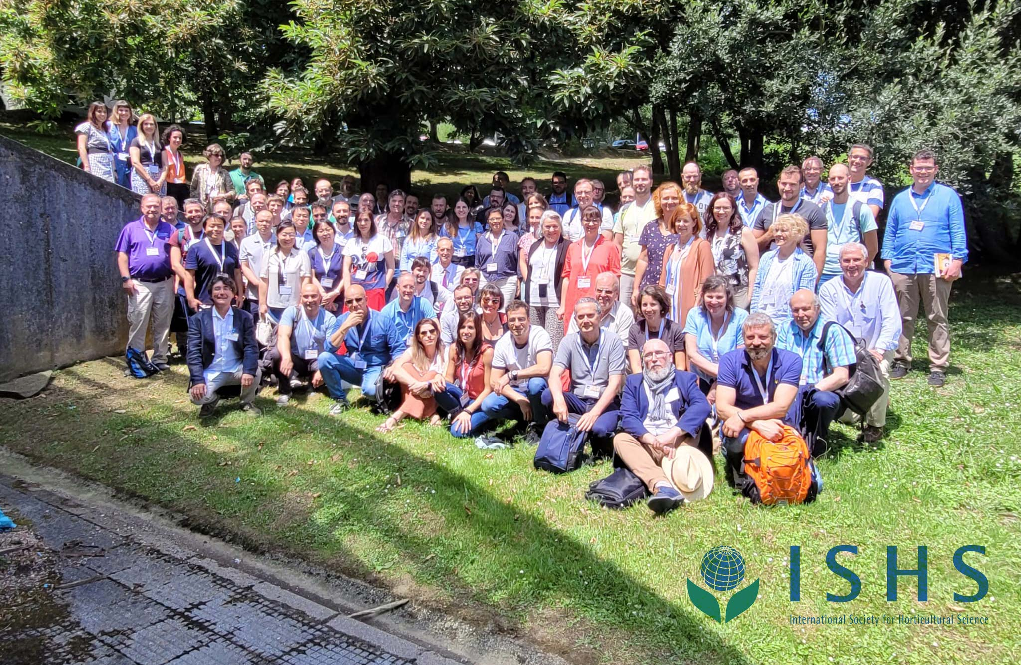 永盈彩票科研人员参加第七届国际栗树学术研讨会