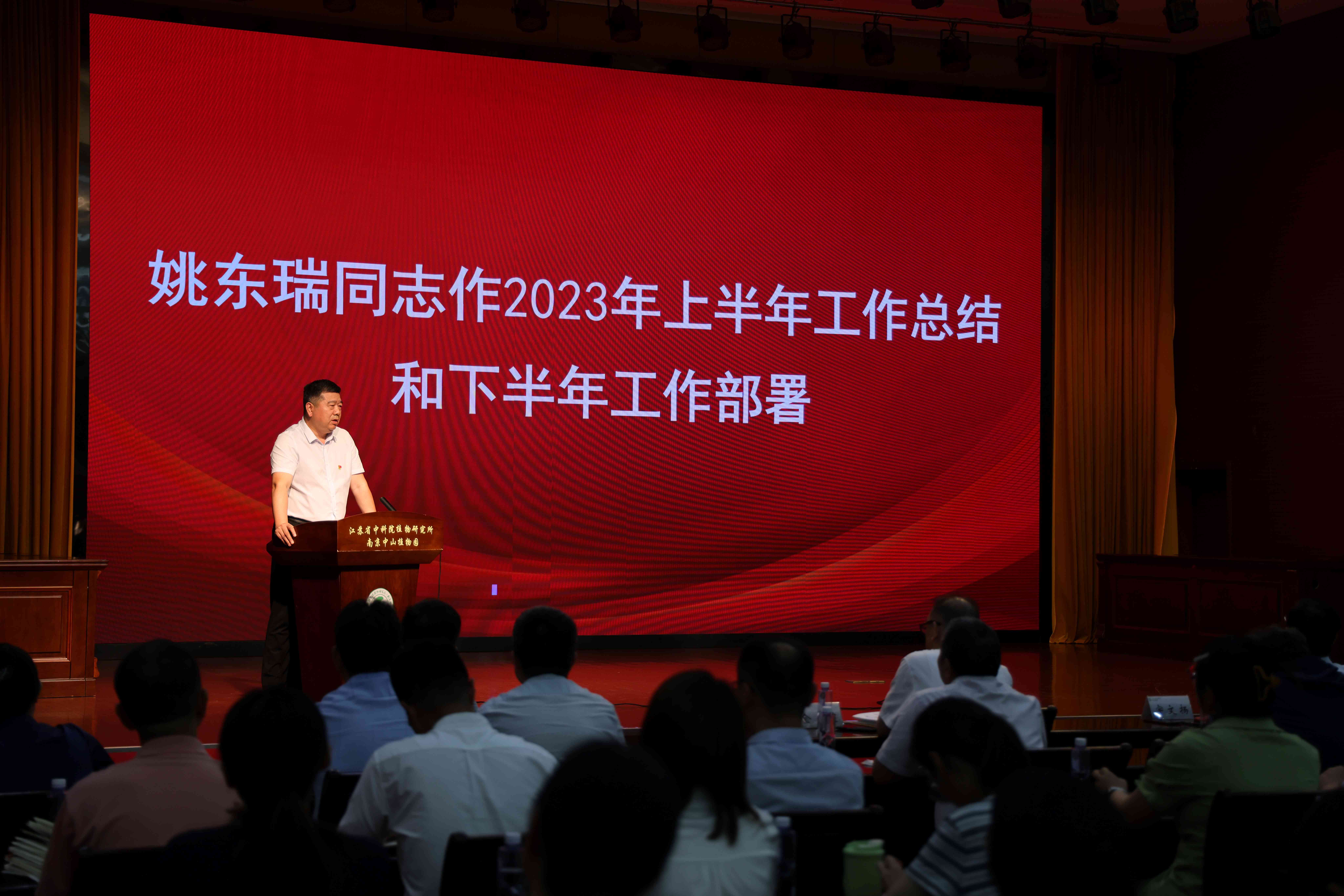 035A0441.jpg 035A0441.jpg