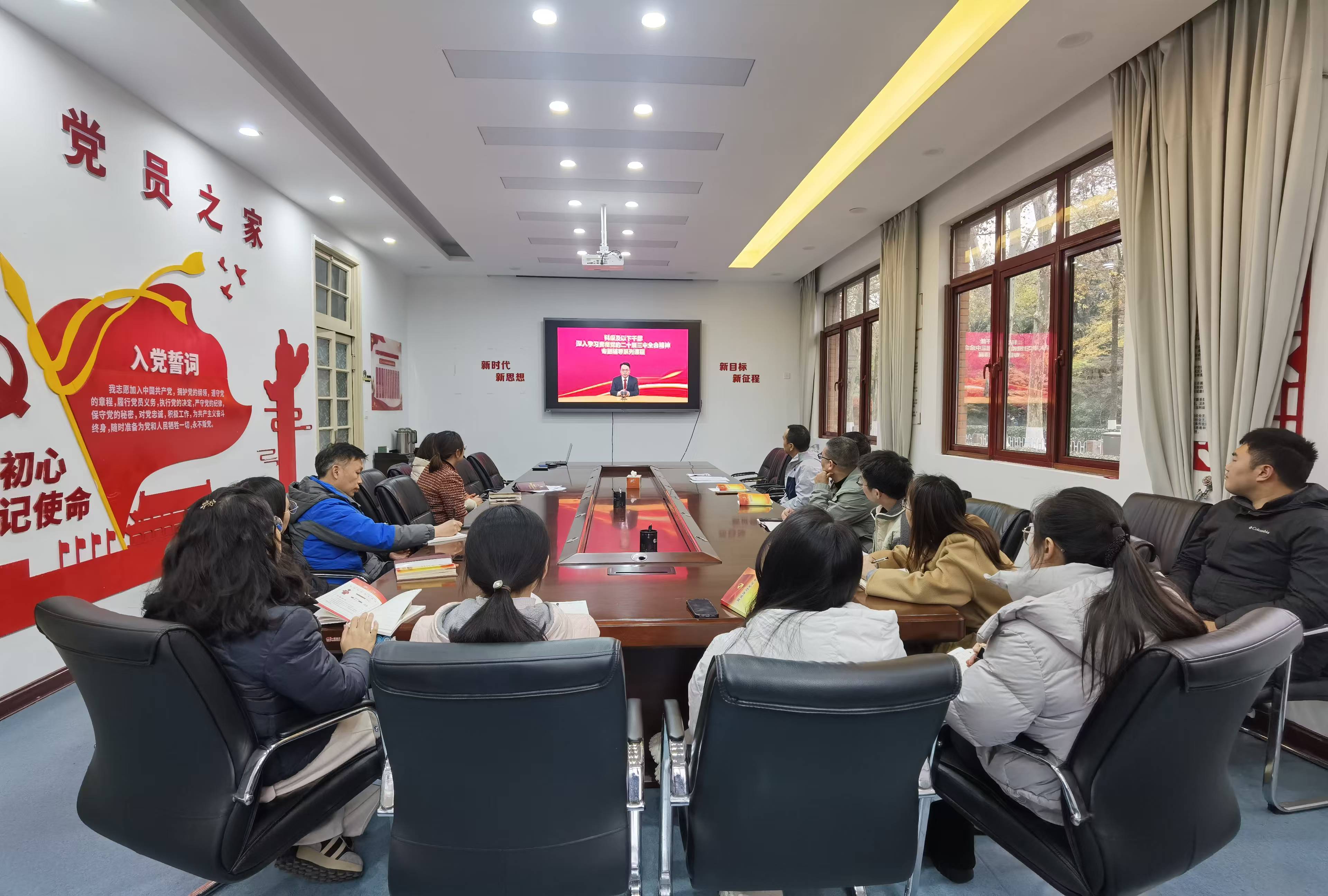 微信图片_20241231144241.jpg 微信图片_20241231144241.jpg