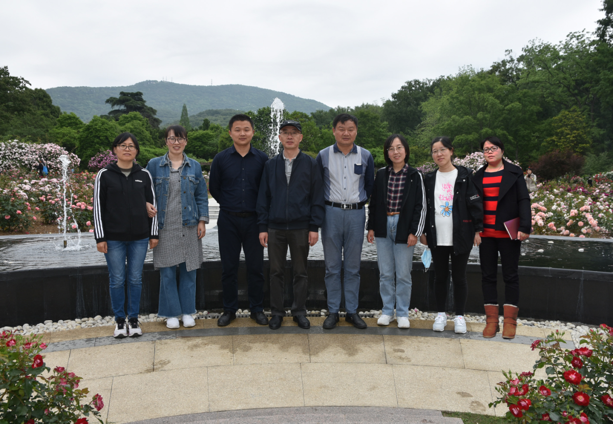 黑莓研究与利用项目组 黑莓研究与利用项目组