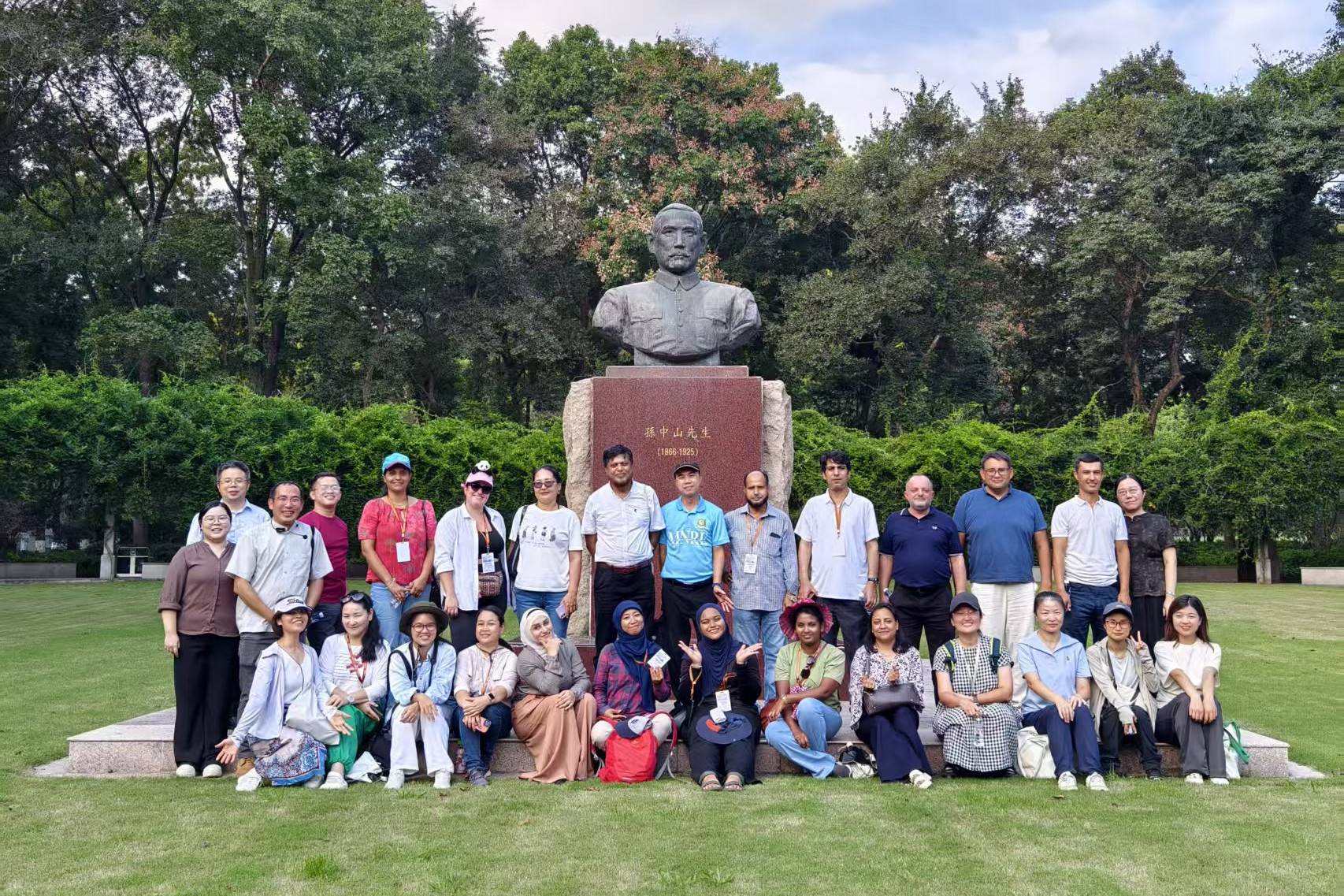 国际植物园协会（IABG）培训班来永盈彩票开展现场教学